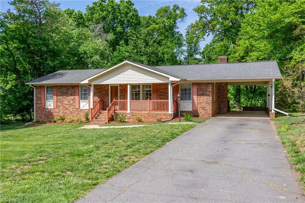 Eden, NC 27288,905 Hampton ST