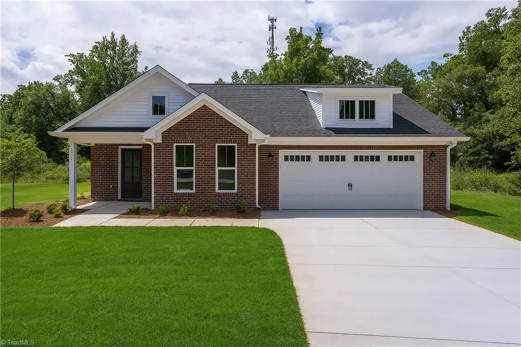 Yadkinville, NC 27055,106 Ilex CT