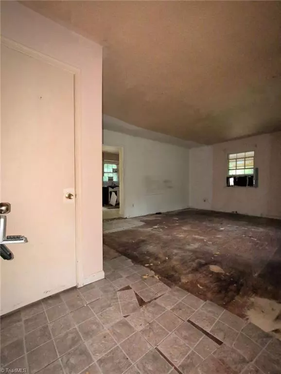 Rural Hall, NC 27045,1452 Vestal RD