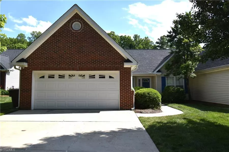 3910 Ribbon Grass TER, Greensboro, NC 27405