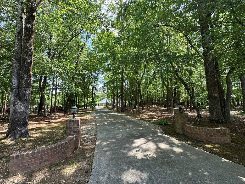 Salisbury, NC 28146,408 Emerald Bay DR