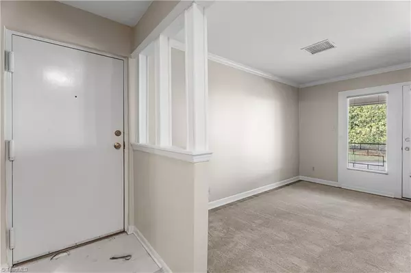 Greensboro, NC 27405,1 Fountain View CIR #C