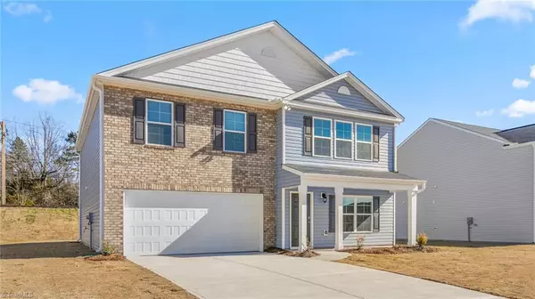 King, NC 27021,166 Preston Oaks DR