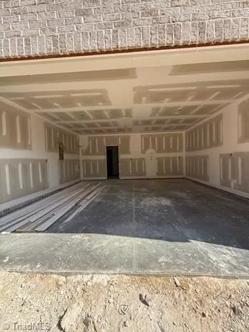 Lexington, NC 27295,208 Windsor TRL