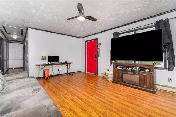 Mocksville, NC 27028,411 Fulton ST