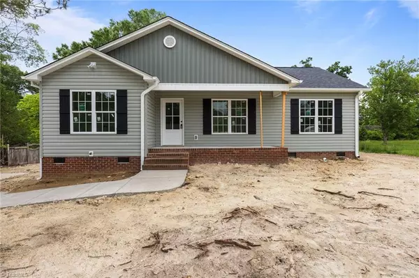 103 Stone ST, Thomasville, NC 27360