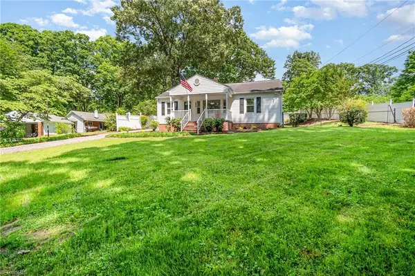 Thomasville, NC 27360,208 Rockspring DR