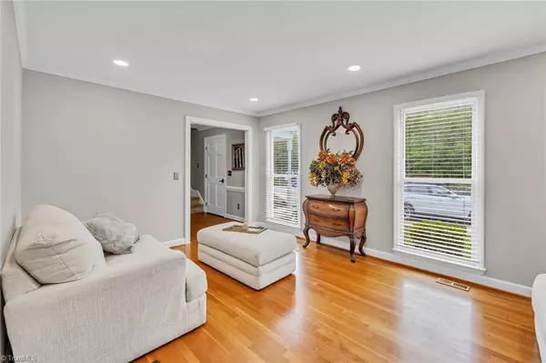 Greensboro, NC 27410,1915 New Garden RD