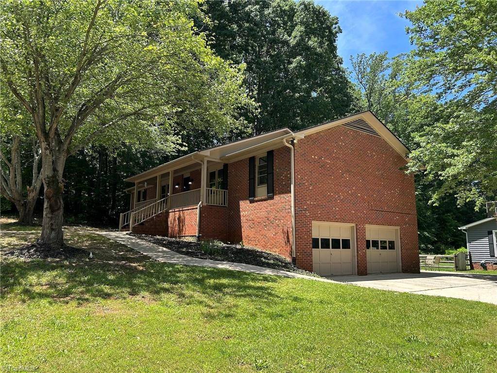 5301 Tower RD, Greensboro, NC 27410