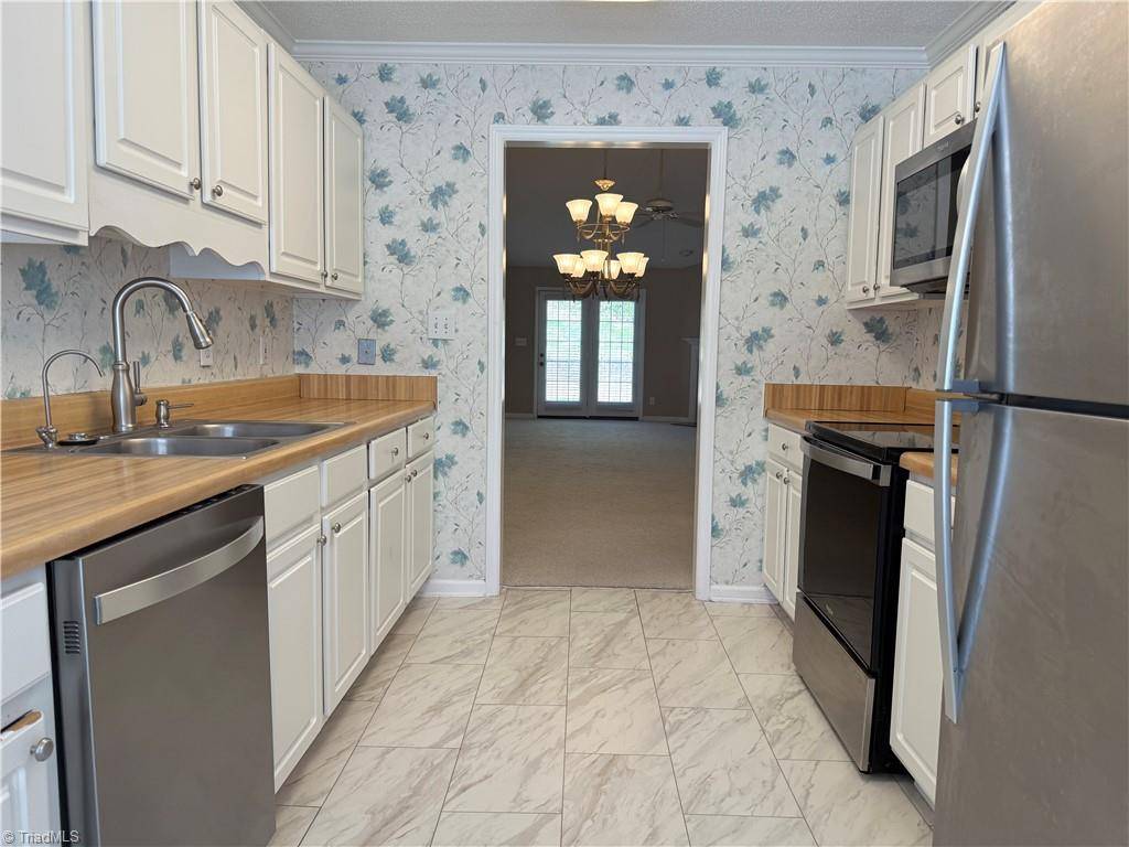 Burlington, NC 27215,2808 Maple AVE #D