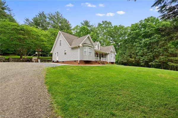 North Wilkesboro, NC 28659,387 Rambling Woods DR