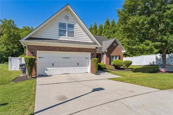 Kernersville, NC 27284,118 Stafford Park CT