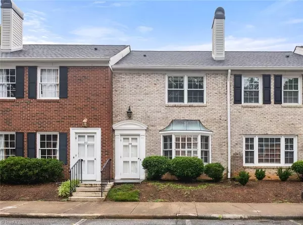 Winston-salem, NC 27104,366 Hanover Arms CT