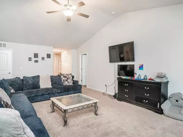 Mebane, NC 27302,304 Anaconda TRL
