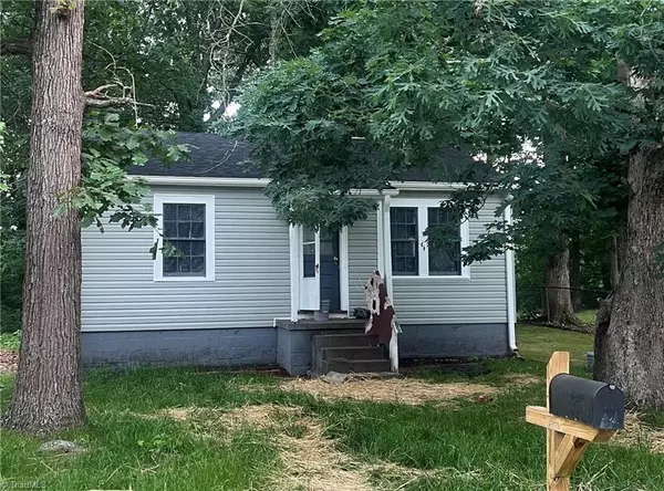 1602 Boundary AVE, High Point, NC 27260