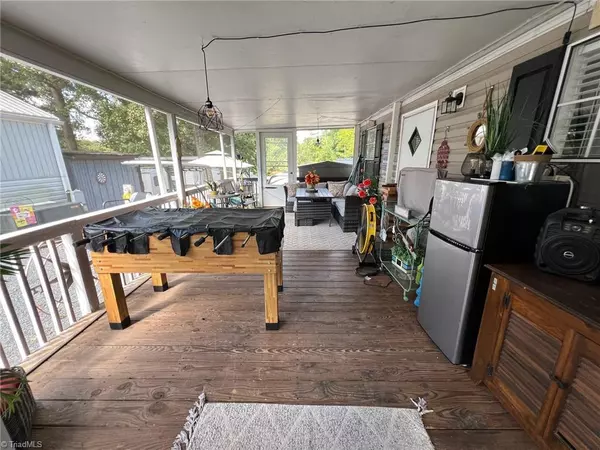 New London, NC 28127,114 Spruce ST