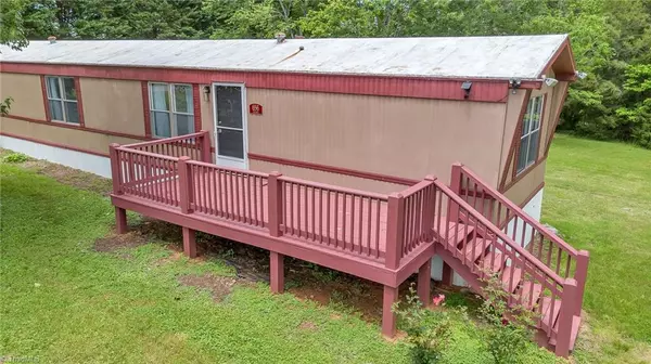 Millers Creek, NC 28697,656 Kite RD