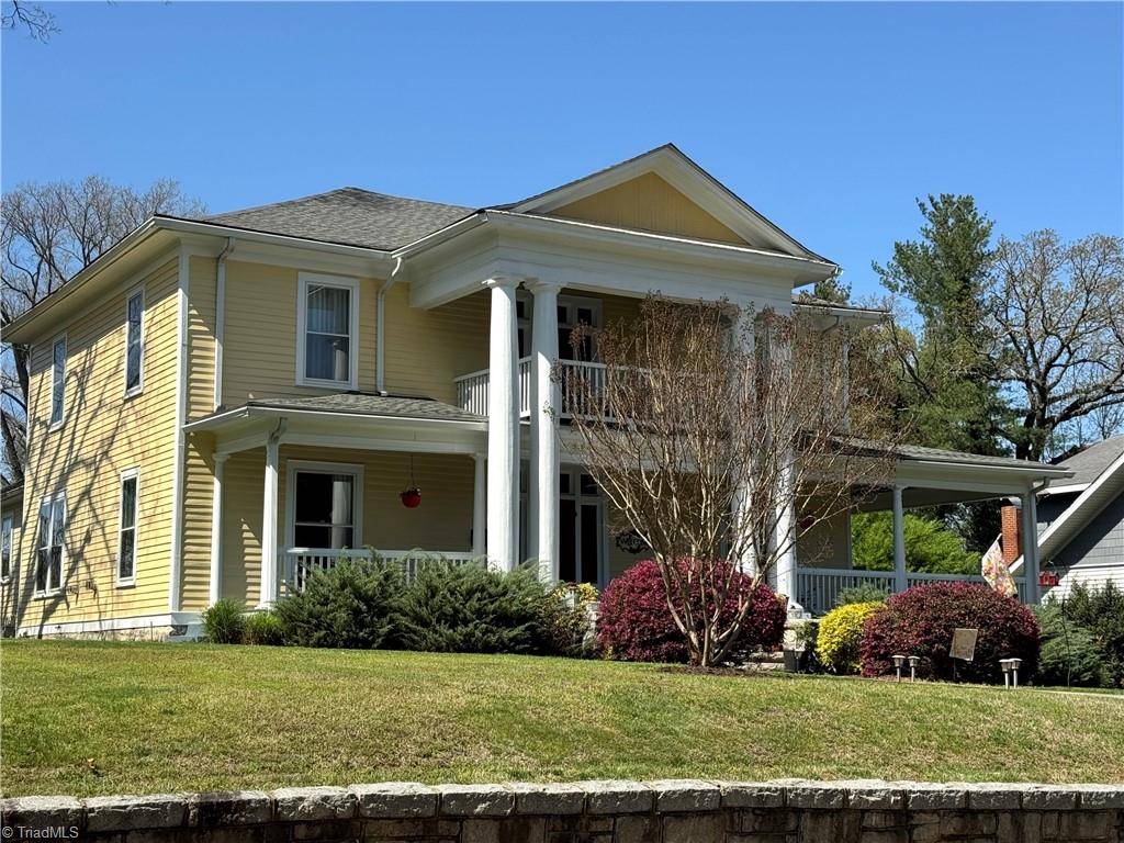 Mount Airy, NC 27030,311 Cherry ST