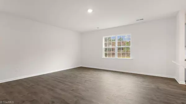 Trinity, NC 27370,3830 Colt CT