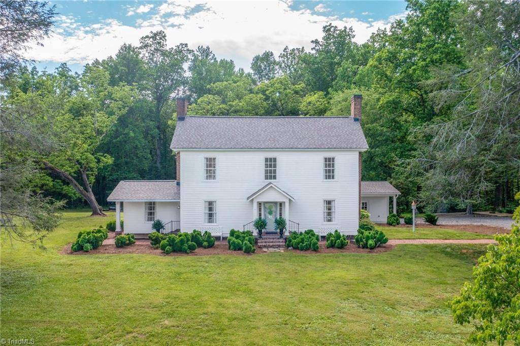 1567 Jennings RD, Statesville, NC 28625