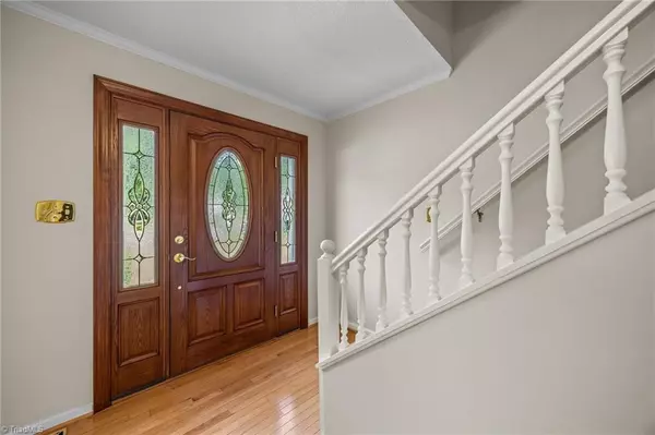 Clemmons, NC 27012,8016 Riverview DR