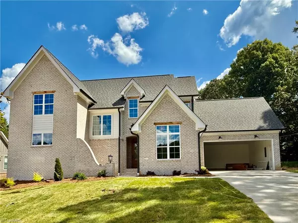 8978 Maltese CT, Lewisville, NC 27012