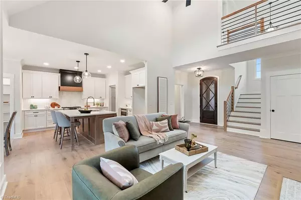 Lewisville, NC 27012,8978 Maltese CT