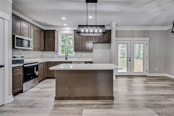 Ramseur, NC 27316,4503 Holly Leaf RD