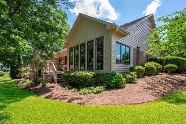 Bermuda Run, NC 27006,351 Hollybrook DR