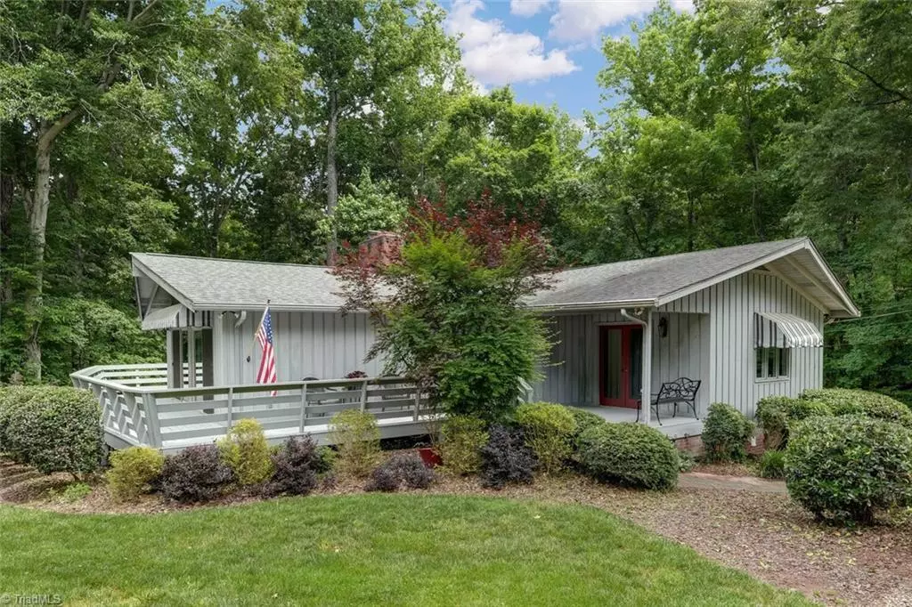 High Point, NC 27262,517 Merry Hills DR