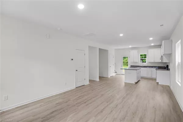 Lexington, NC 27292,219 Sparrow DR