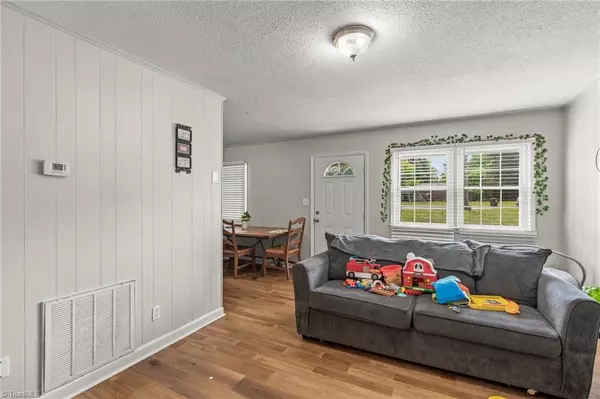 High Point, NC 27265,124 Jacklyn CT