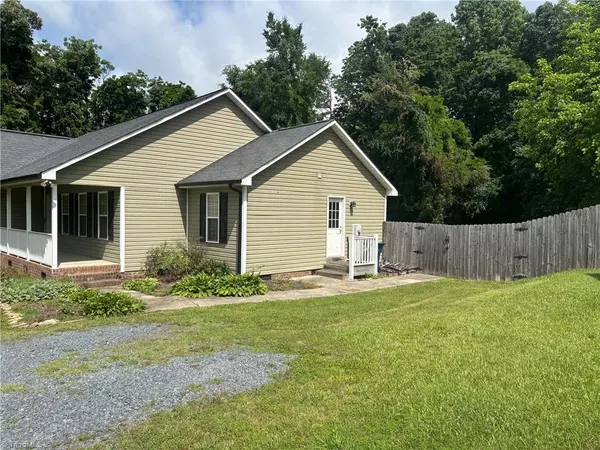 Randleman, NC 27317,113 Spencer ST