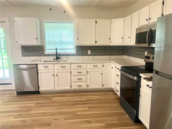 Mount Airy, NC 27030,1894 Turner Mountain RD