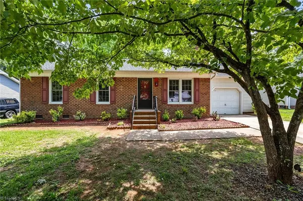 2619 Darden RD, Greensboro, NC 27406