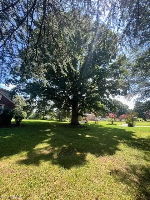 Winston-salem, NC 27106,4613 Shattalon DR