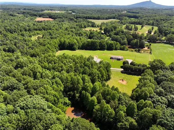 Siloam, NC 27047,5615 Siloam RD