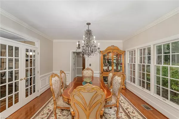 Oak Ridge, NC 27310,5002 Leadenhall RD