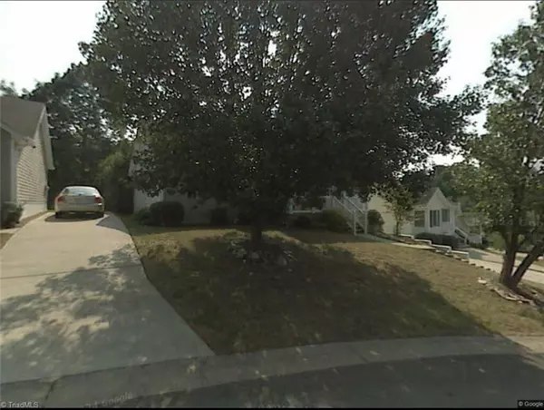 1100 Rockdale DR, Winston-salem, NC 27104