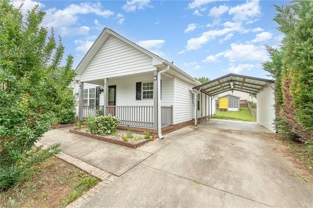 Burlington, NC 27215,606 Arden ST