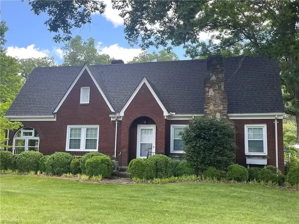 7945 Broad ST, Rural Hall, NC 27045