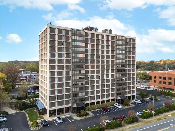 Greensboro, NC 27401,1101 N Elm ST #904