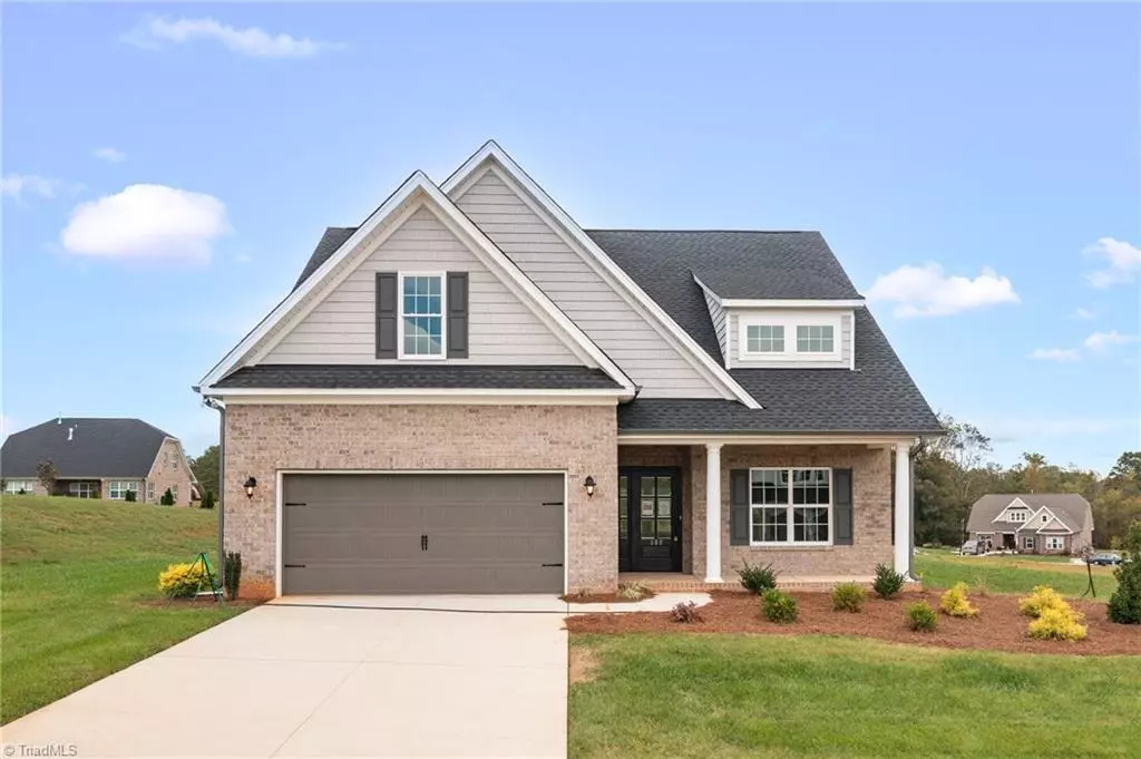 King, NC 27021,308 Grandworth WAY