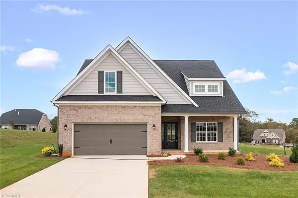 308 Grandworth WAY, King, NC 27021