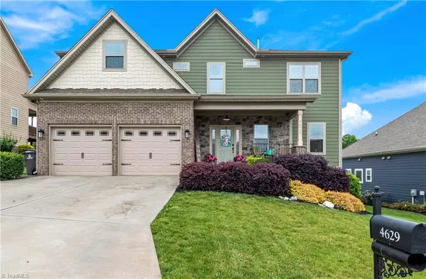4629 Fairway Run DR, Pfafftown, NC 27040