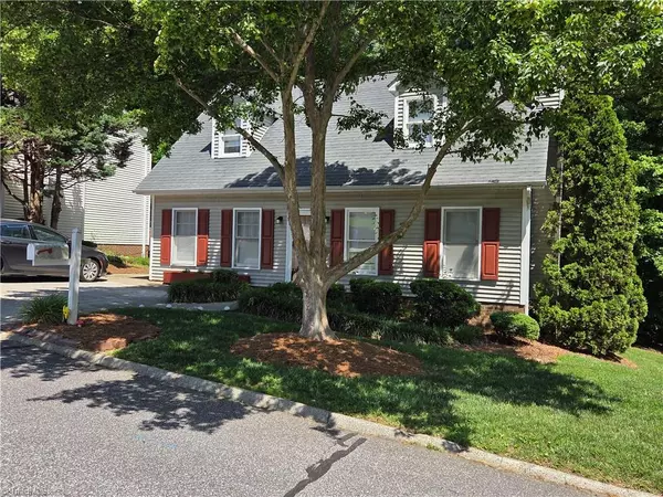 108 Edgedale CT,  Kernersville,  NC 27284