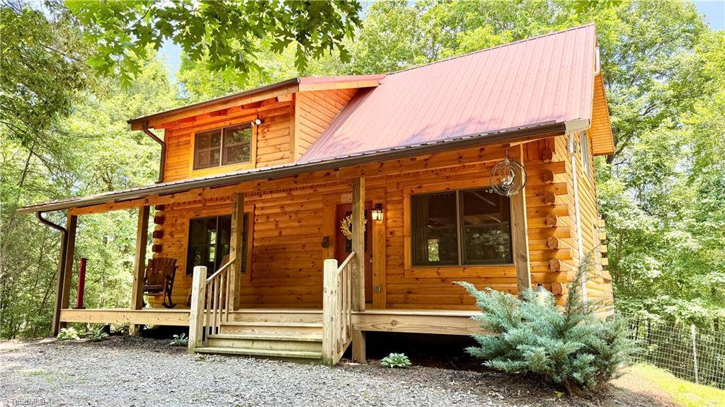 711 Roaring River DR, Hays, NC 28635