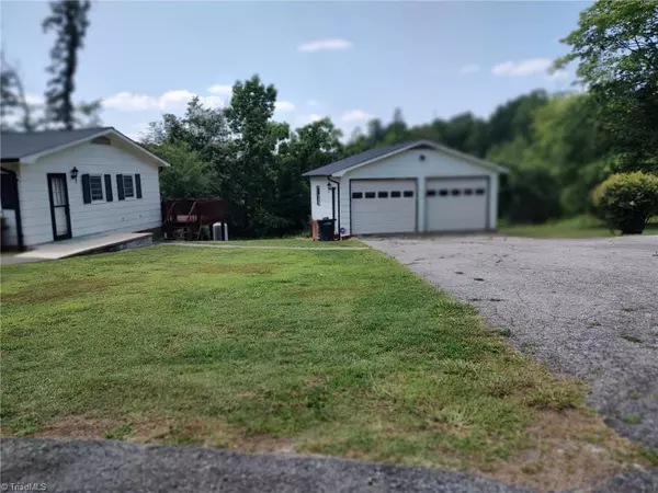Wilkesboro, NC 28697,210 Grinton AVE