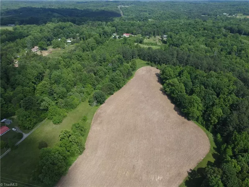6988 Salem Chapel RD, Walnut Cove, NC 27052