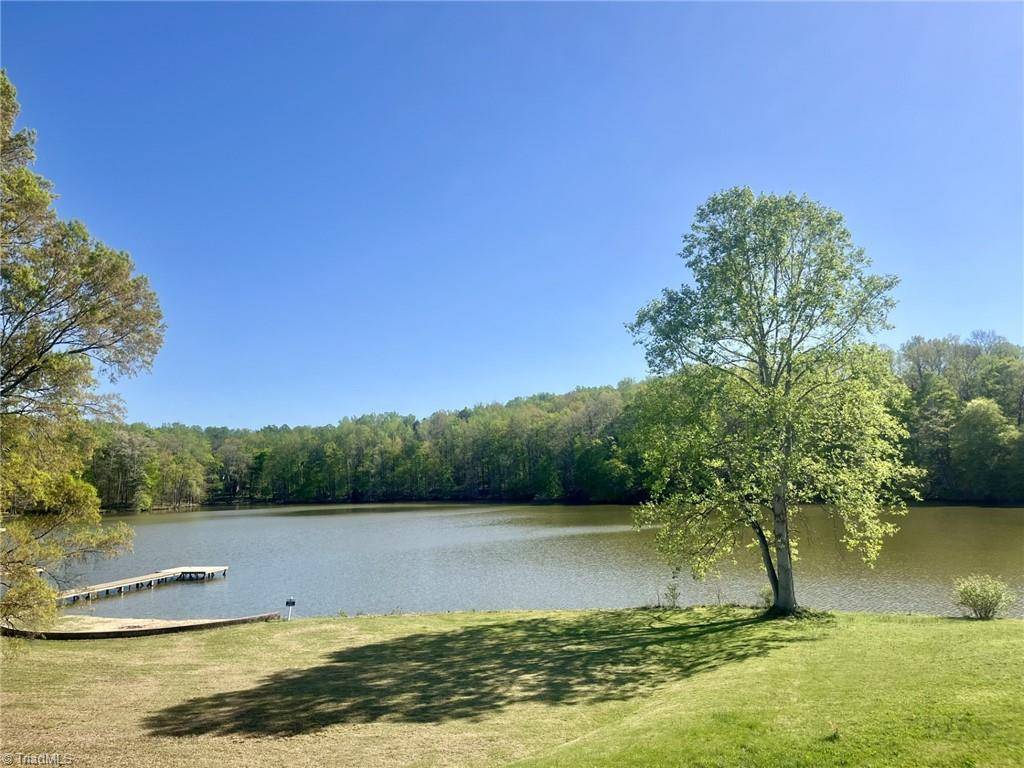 Winston-salem, NC 27106,553 Raspberry Hill RD